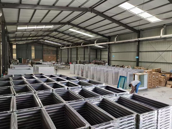 防火窗生產(chǎn)車(chē)間